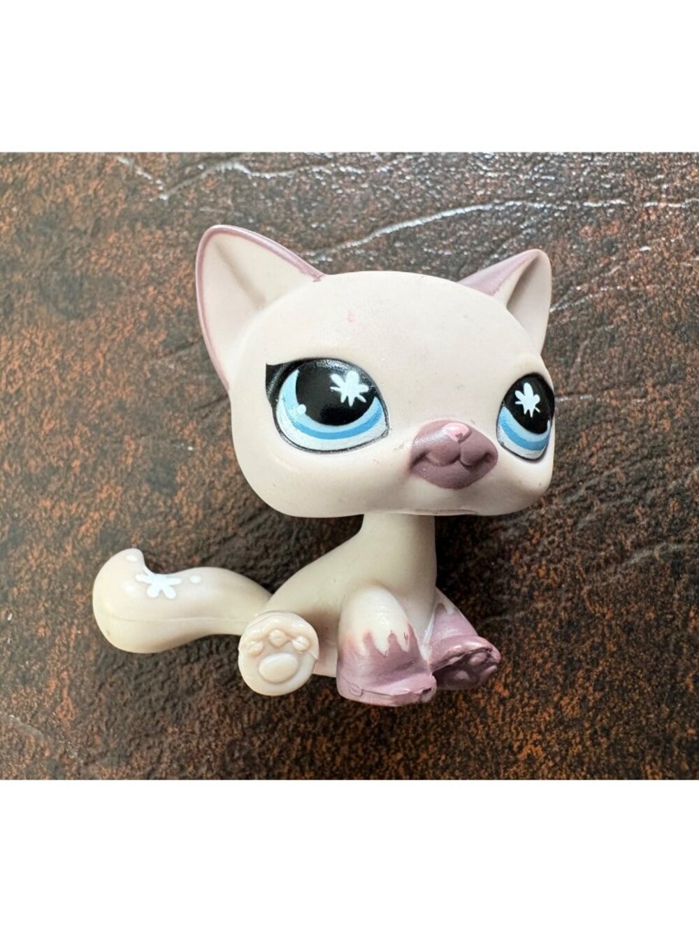 Littlest Pet Shop Siamese Shorthair Cat Figure #664 Blue Eyes LPS Toy Figure